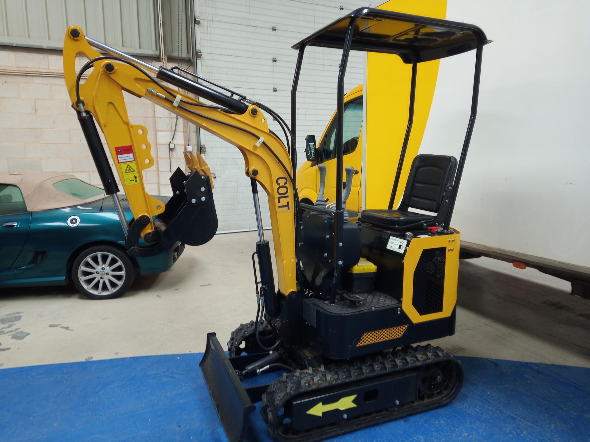 Escavadora 1t - NOVO