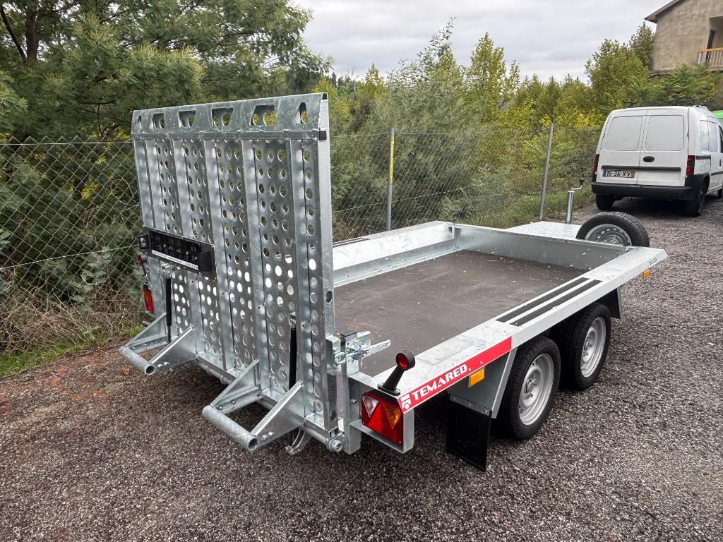 Reboque porta máquinas 2 Eixos